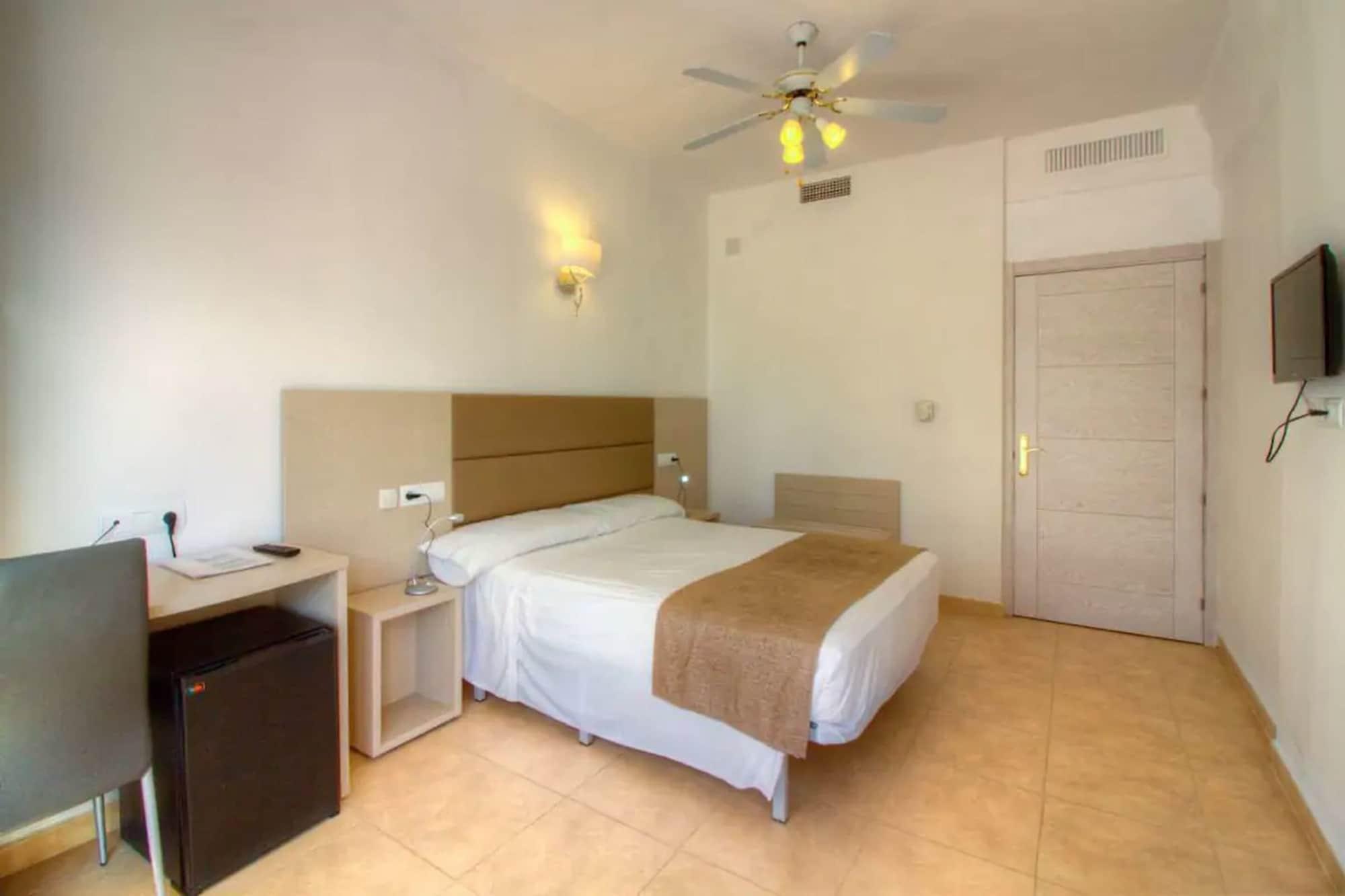 Hotel Lago Playa I Es Pujols Εξωτερικό φωτογραφία
