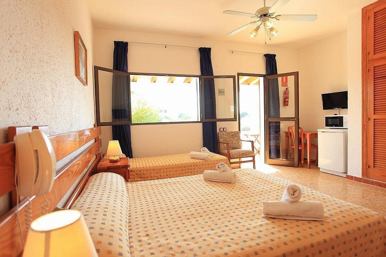 Hotel Lago Playa I Es Pujols Εξωτερικό φωτογραφία
